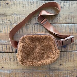 Sherpa Belt Bag